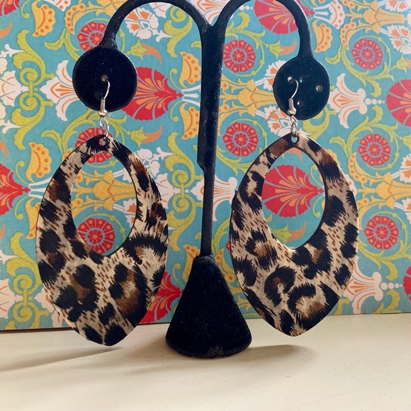 Fun Leopard Oval Cutout Hoop Dangle Earrings - Big Animal Print Earrings - Picture 2 of 5